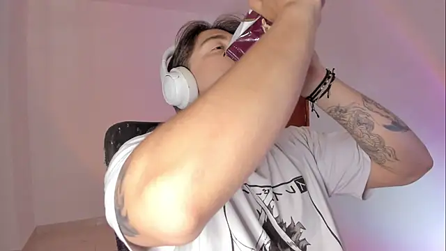 Giordano Russo online show from 04/09/26, 02:56