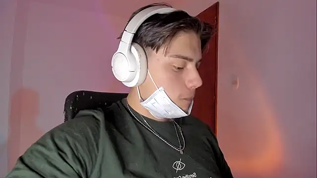 Giordano Russo online show from 01/08/26, 07:31