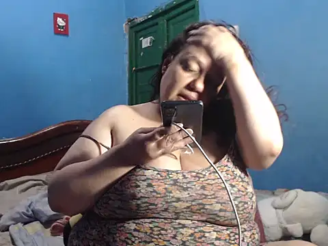 Lauren baby online show from 07/02/26, 12:00