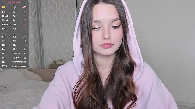 Snapshot of Victoria_Karma chatting on 12/15/24, 03:53 Victoria Karma online show from 12/15/24, 03:53