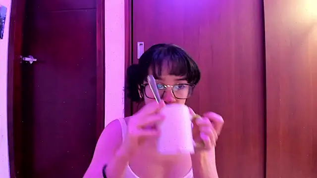  Lunnaa  online show from 03/01/25, 01:53