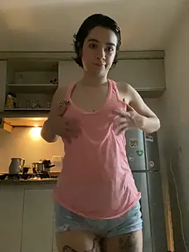  Lunnaa  online show from 04/10/26, 02:29