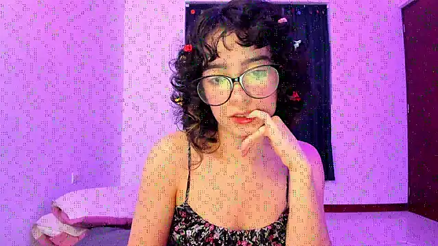  Lunnaa  online show from 11/14/25, 11:41