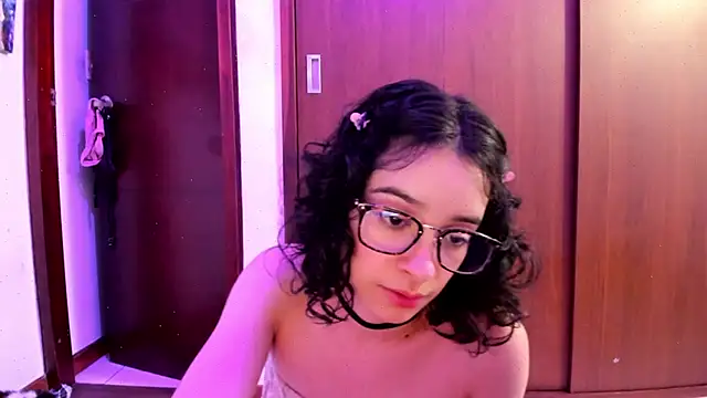  Lunnaa  online show from 02/09/25, 04:57