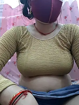 Snapshot of maahi-satva chatting on 03/08/25, 02:45 maahi-satva online show from 03/08/25, 02:45
