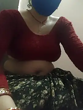 Snapshot of maahi-satva chatting on 03/16/25, 07:49 maahi-satva online show from 03/16/25, 07:49