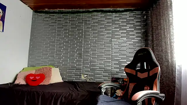 Ginger Sweetty online show from 03/12/26, 08:02