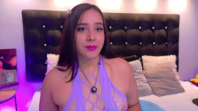 ValenScott1 online show from 12/04/25, 01:10