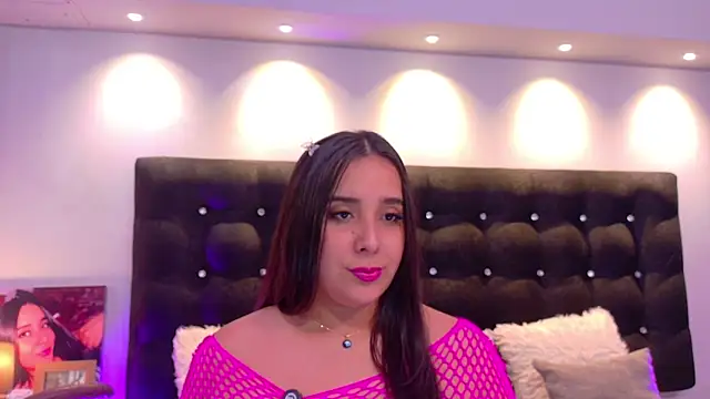 ValenScott1 online show from 12/01/25, 01:34