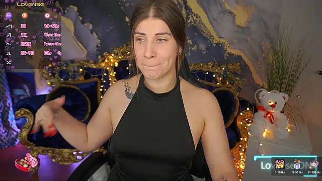 CassandraGood online show from 03/07/26, 06:31