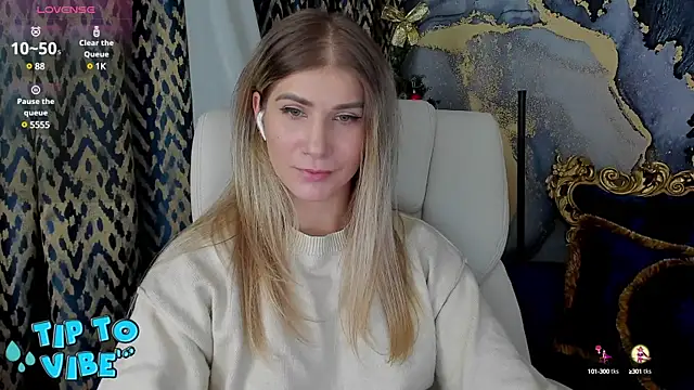 CassandraGood online show from 01/18/25, 02:58