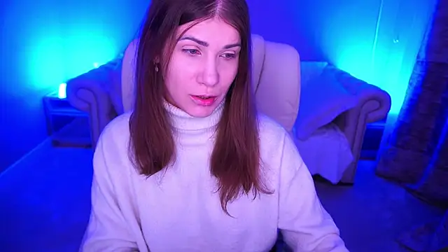 CassandraGood online show from 12/03/25, 07:19