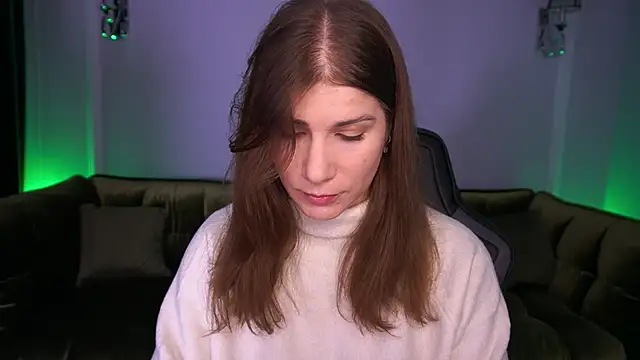 CassandraGood online show from 11/28/25, 07:30