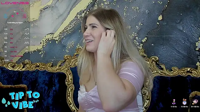 CassandraGood online show from 01/10/25, 05:58