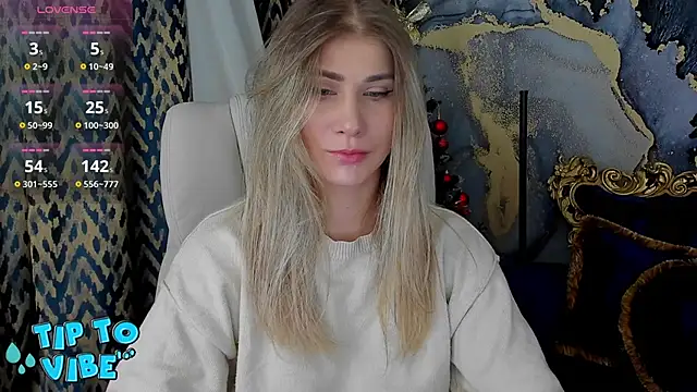 CassandraGood online show from 01/17/25, 11:51