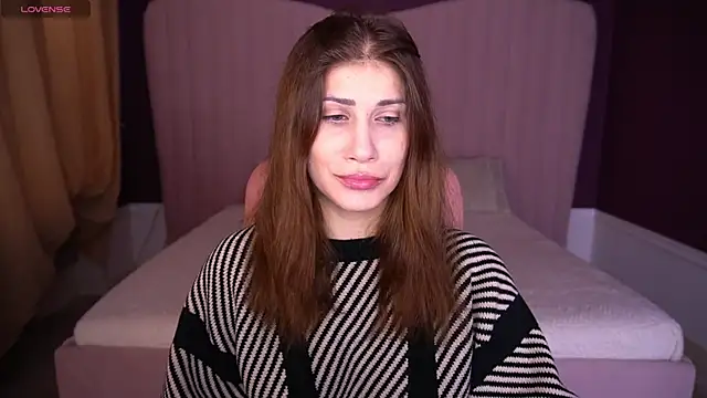 CassandraGood online show from 11/20/25, 07:53