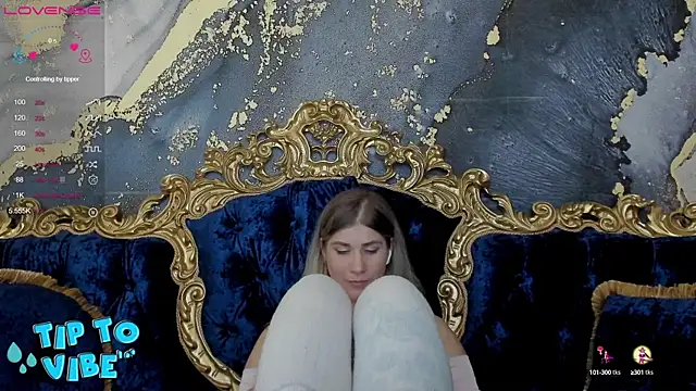 CassandraGood online show from 01/10/25, 02:57