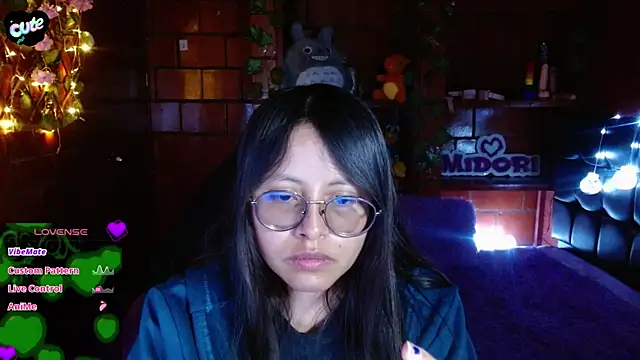 Snapshot of MidoriQuiinn chatting on 06/11/26, 12:32 MidoriQuiinn online show from 06/11/26, 12:32