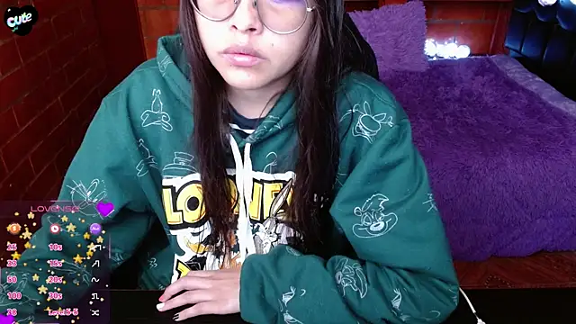 MidoriQuiinn online show from 05/13/26, 04:25