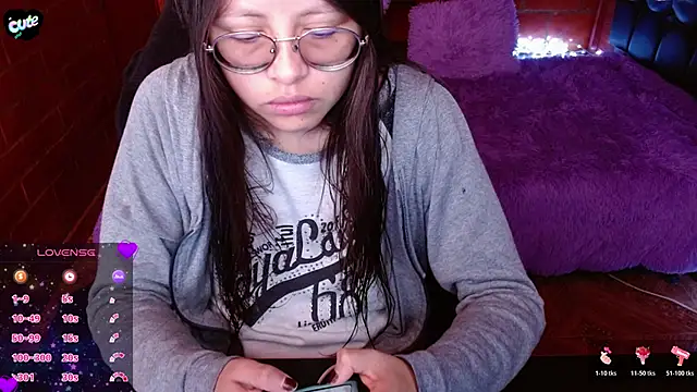 MidoriQuiinn online show from 04/01/26, 03:42