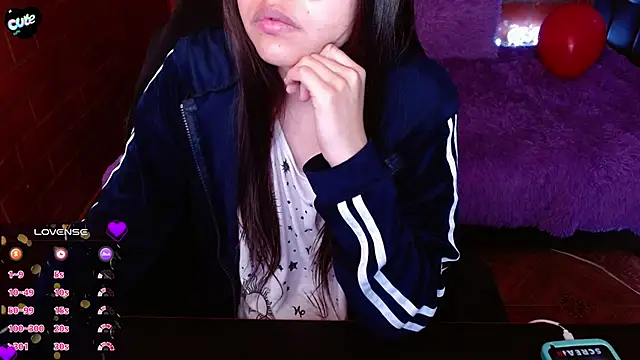 MidoriQuiinn online show from 04/23/26, 03:46