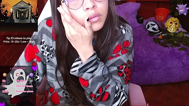 MidoriQuiinn online show from 10/04/25, 02:18