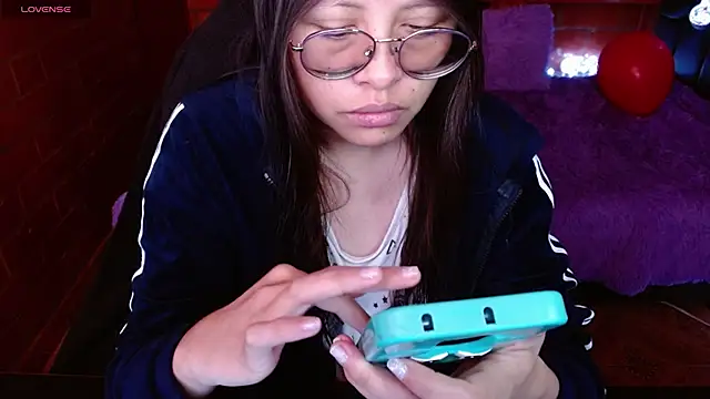 MidoriQuiinn online show from 04/22/26, 03:52