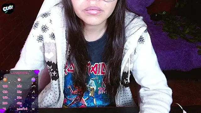 MidoriQuiinn online show from 11/15/25, 11:25