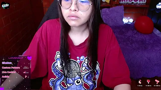MidoriQuiinn online show from 05/06/26, 04:00