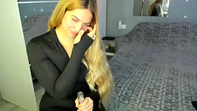 Snapshot of MariaMeir chatting on 01/26/25, 01:41 MariaMeir online show from 01/26/25, 01:41