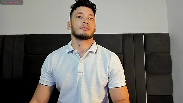 alejandro  2 online show from 04/15/26, 06:12