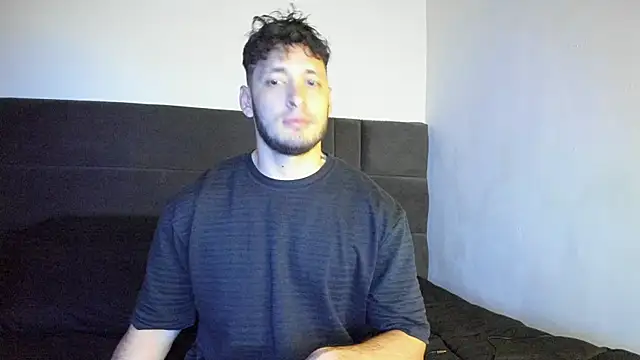 alejandro  2 online show from 11/13/25, 05:17