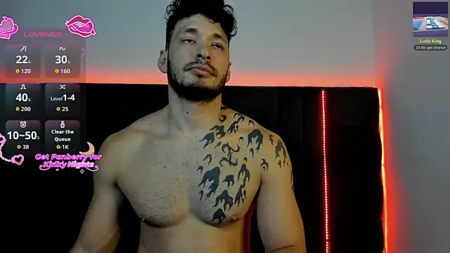 Snapshot of alejandro__2 chatting on 02/26/26, 05:24 alejandro 2 online show from 02/26/26, 05:24