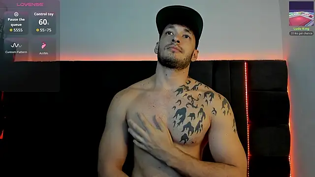 Snapshot of alejandro__2 chatting on 02/05/26, 10:00 alejandro 2 online show from 02/05/26, 10:00