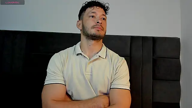 alejandro  2 online show from 06/01/26, 01:11