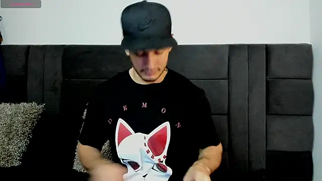 alejandro  2 online show from 04/30/26, 07:10