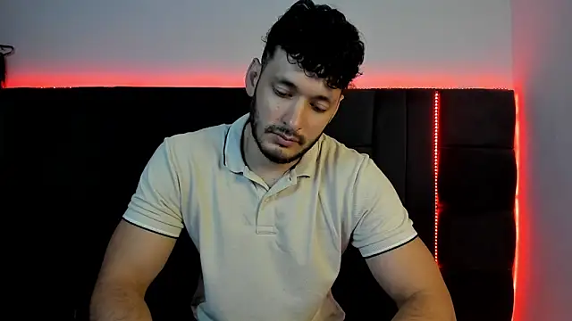 Snapshot of alejandro__2 chatting on 02/11/26, 05:57 alejandro 2 online show from 02/11/26, 05:57