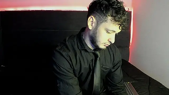 alejandro  2 online show from 09/26/25, 01:18
