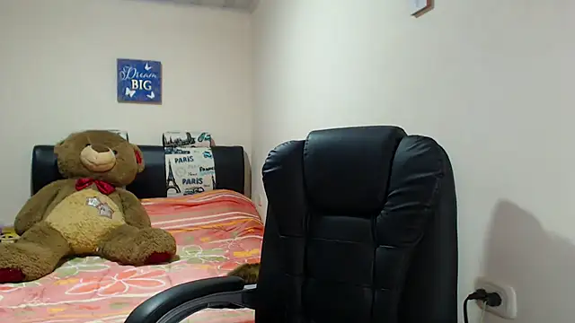 sahtlove1 online show from 02/20/25, 11:21