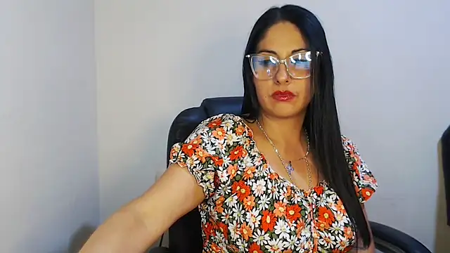sahtlove1 online show from 10/17/25, 07:04