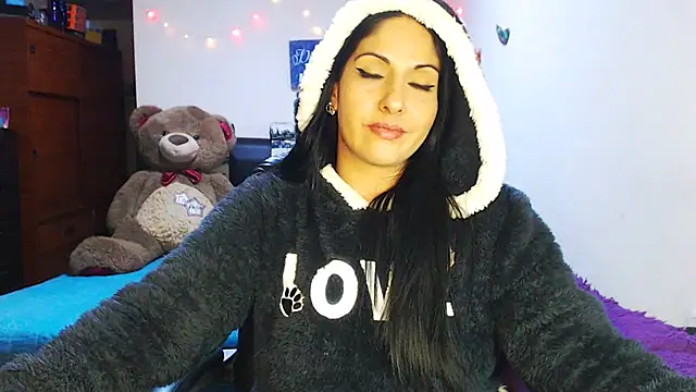 sahtlove1 online show from 11/25/25, 02:23