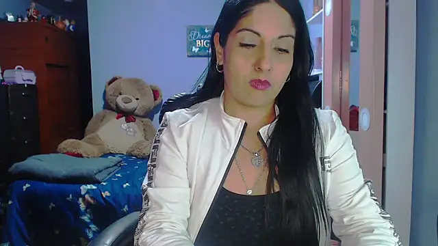 Snapshot of sahtlove1 chatting on 02/08/26, 11:57 sahtlove1 online show from 02/08/26, 11:57