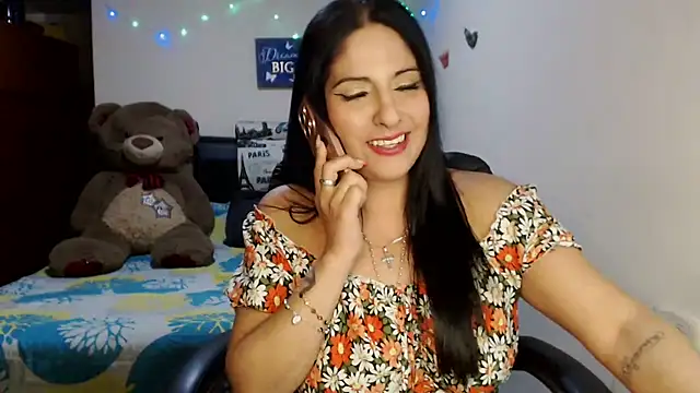 sahtlove1 online show from 11/12/25, 12:04