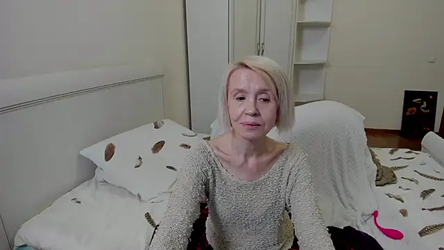 aminalive online show from 11/14/25, 06:44