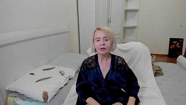 aminalive online show from 11/29/25, 06:19