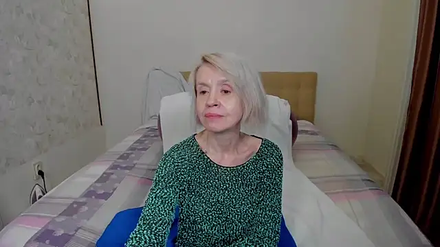 aminalive online show from 09/27/25, 05:02