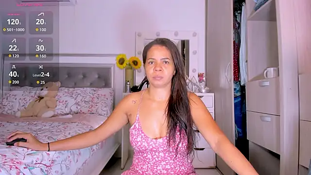 Snapshot of sharonDulce chatting on 02/11/26, 01:49 sharonDulce online show from 02/11/26, 01:49