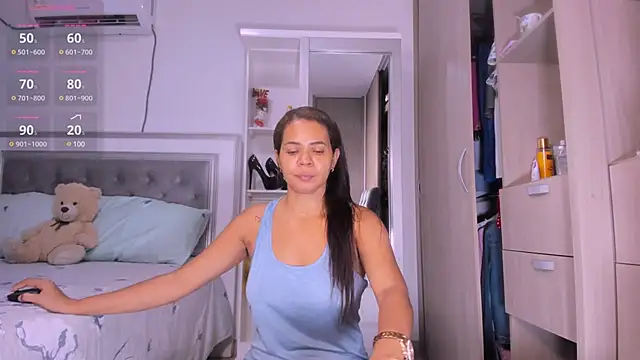 Snapshot of sharonDulce chatting on 03/02/25, 03:30 sharonDulce online show from 03/02/25, 03:30
