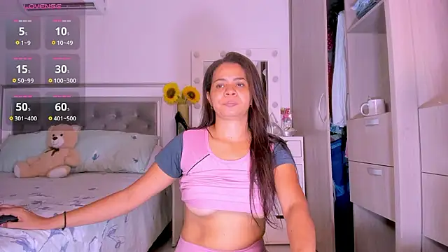 Snapshot of sharonDulce chatting on 02/24/26, 02:23 sharonDulce online show from 02/24/26, 02:23