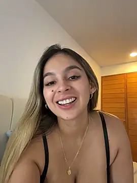 oriana zoeee online show from 04/09/26, 03:30